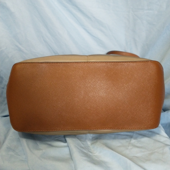 Michael Kors Kempton Medium Nylon Tote Bag - Picture 12 of 13